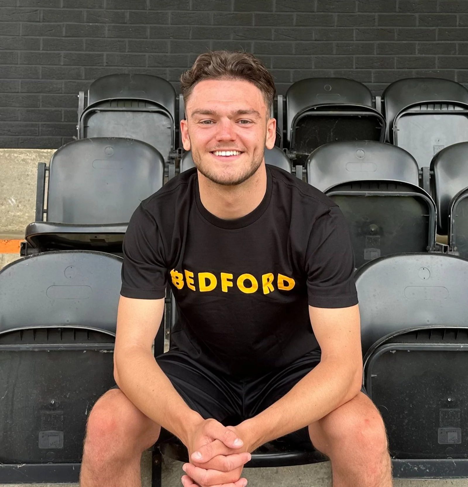 Lee Watkins Becomes Real Bedford’S First Signing of the Season