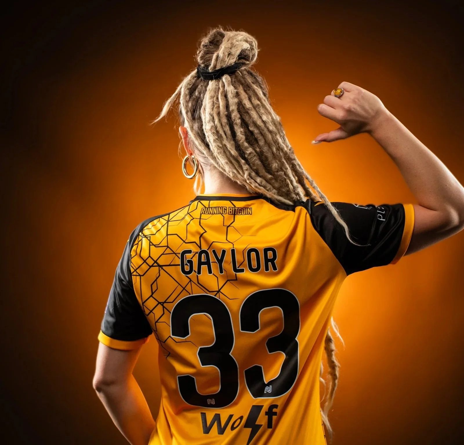 An extra bone, a WSL season and now, a Pirate - The Amber Gaylor Story