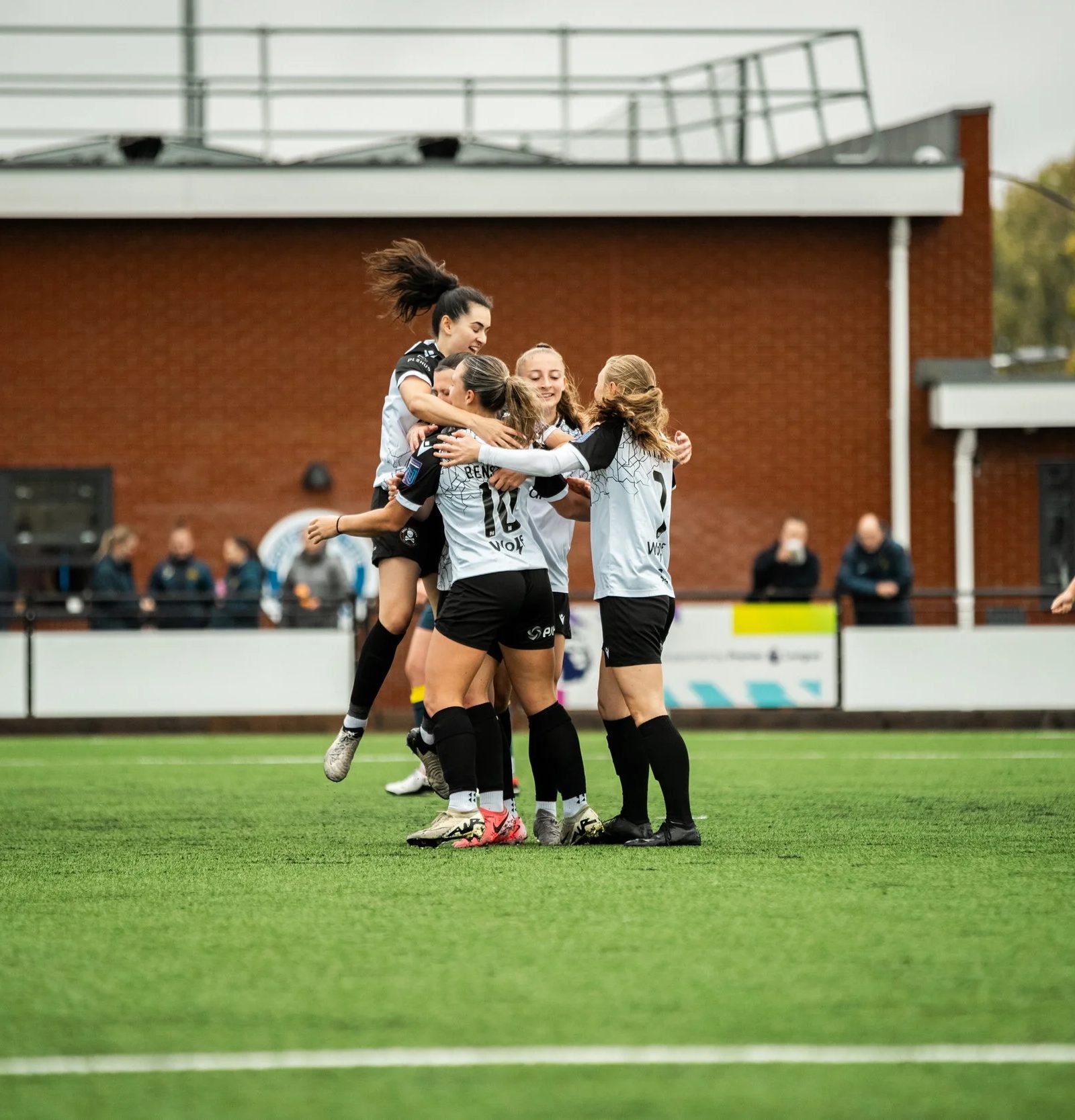 Bedford's Ruthless Second Half Seals 5-1 Victory Over Moneyfields In The LeAgue Cup