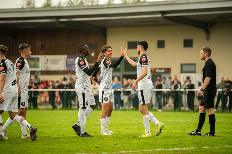 Real Bedford end season with comeback victory at Thame united