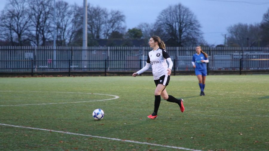 Real Bedford Ladies prevailed in a back-and-forth affair at Barking