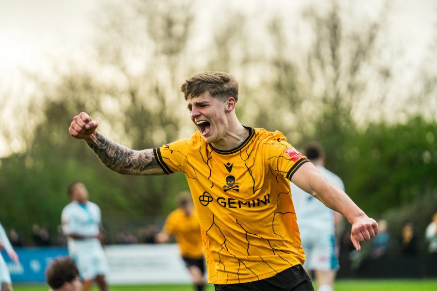 Real Bedford Leave It Late to Beat Halesowen Town