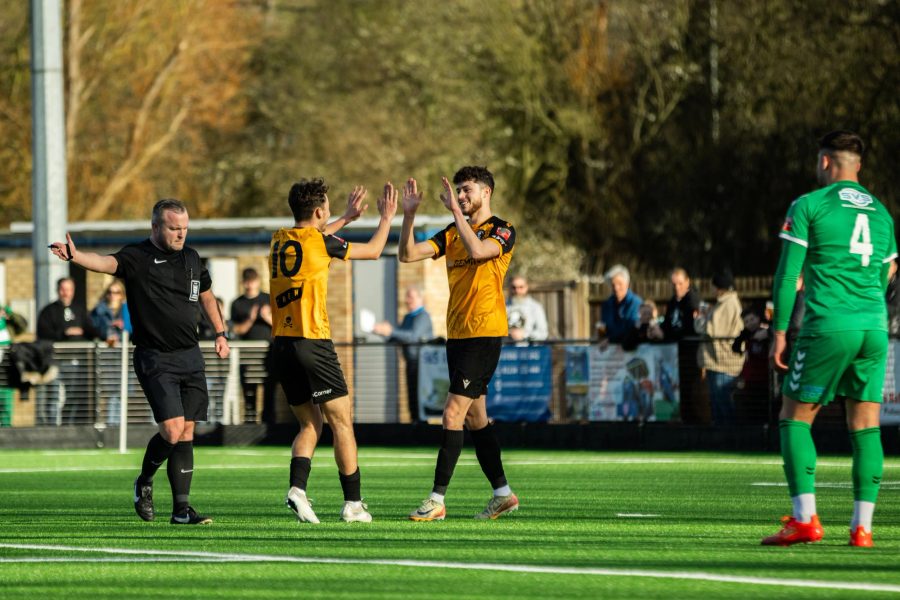 Stevens scores HALF-WAY LINE screamer in dominant away win