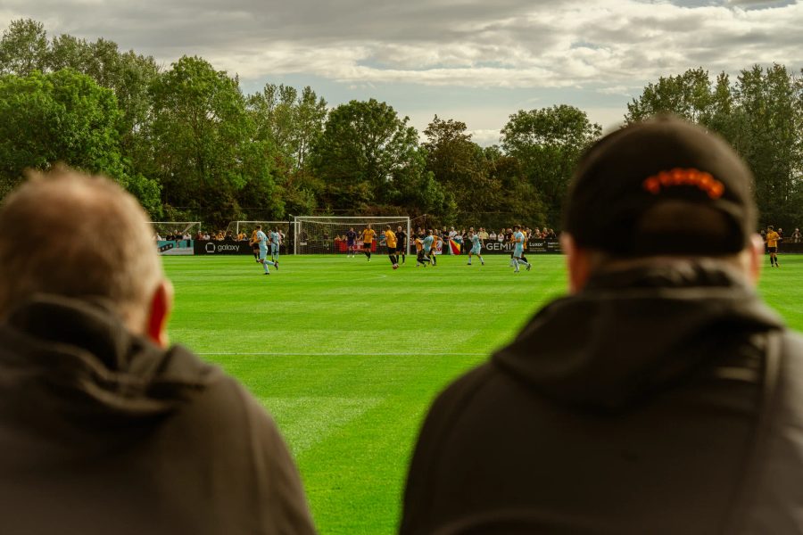 Real Bedford fan coach to Chesham United – FA Cup